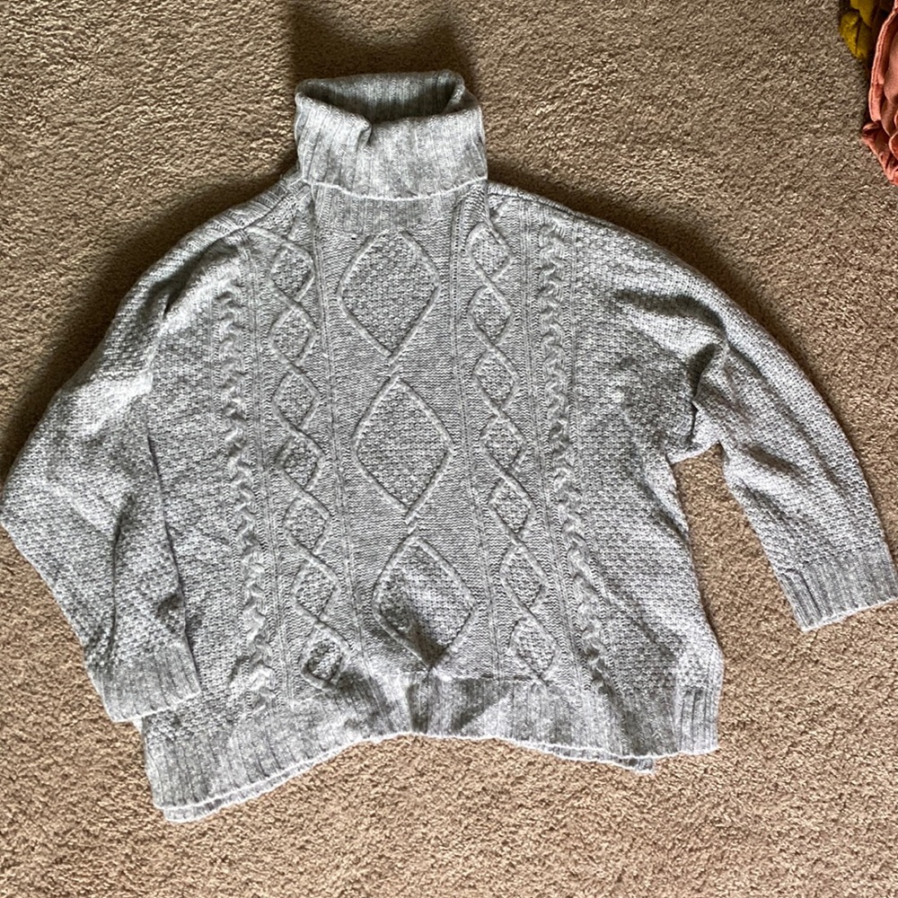 American Eagle Turtleneck Sweater
